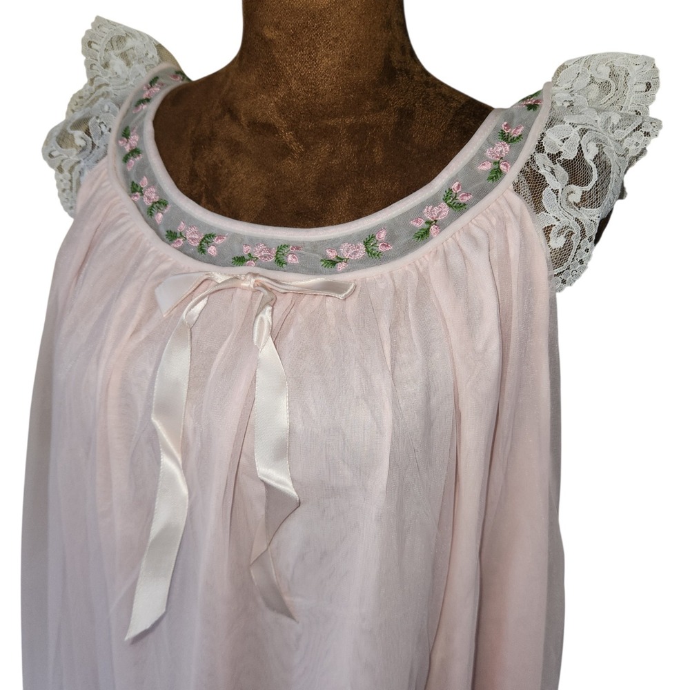VTG 60s Aristocraft Pink Babydoll Nightgown M Lace Floral Embroidered Union Made